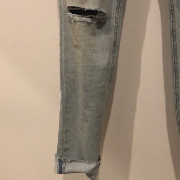 Rag and bone light wash boyfriend cut NWT size 27 - Picture 2 of 5